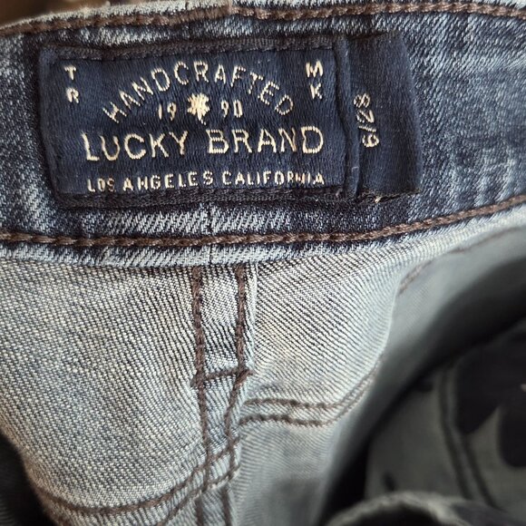 Lucky Brand Bootcut Jeans Women’s Size 6 Blue Mid Rise Classic Denim Casual - Picture 9 of 10